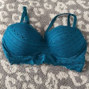 Pink Victoria’s Secret bra